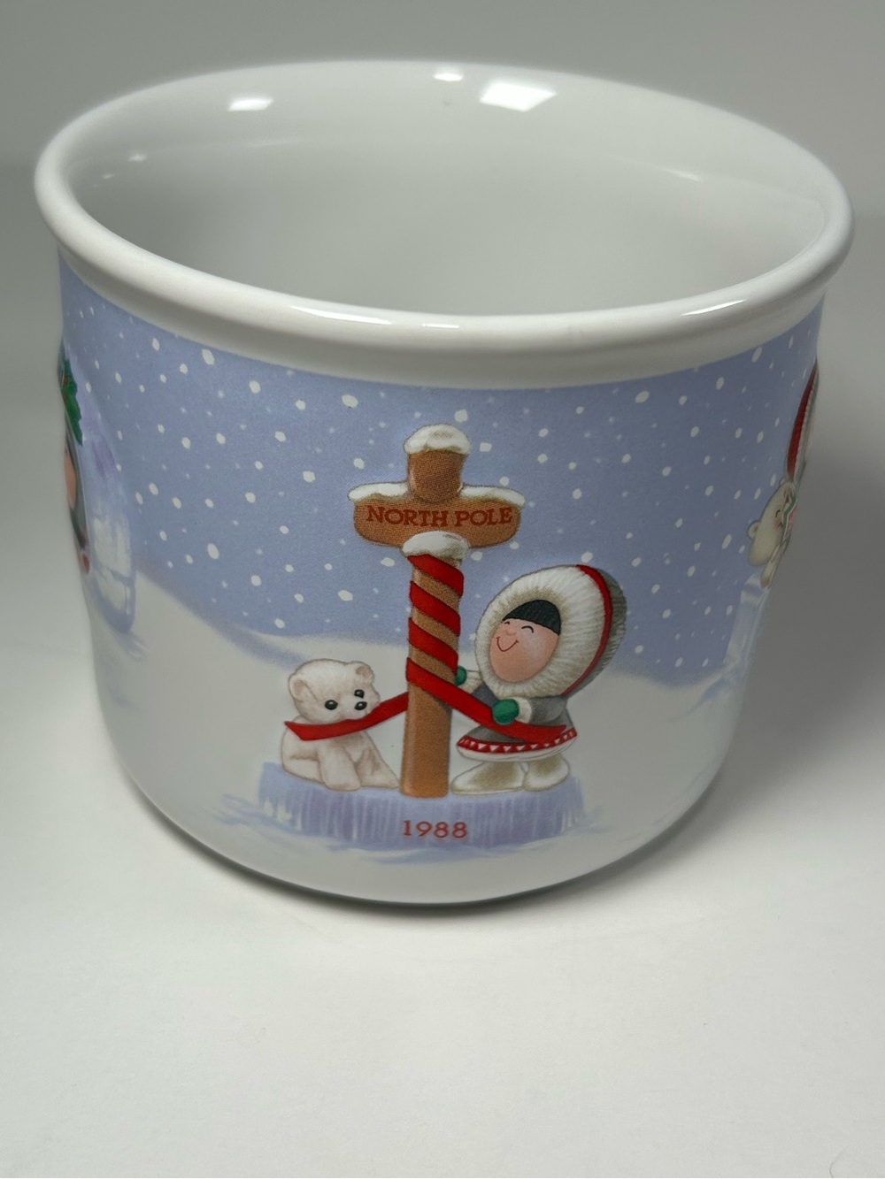 Hallmark Frosty Friends Mug 1980s